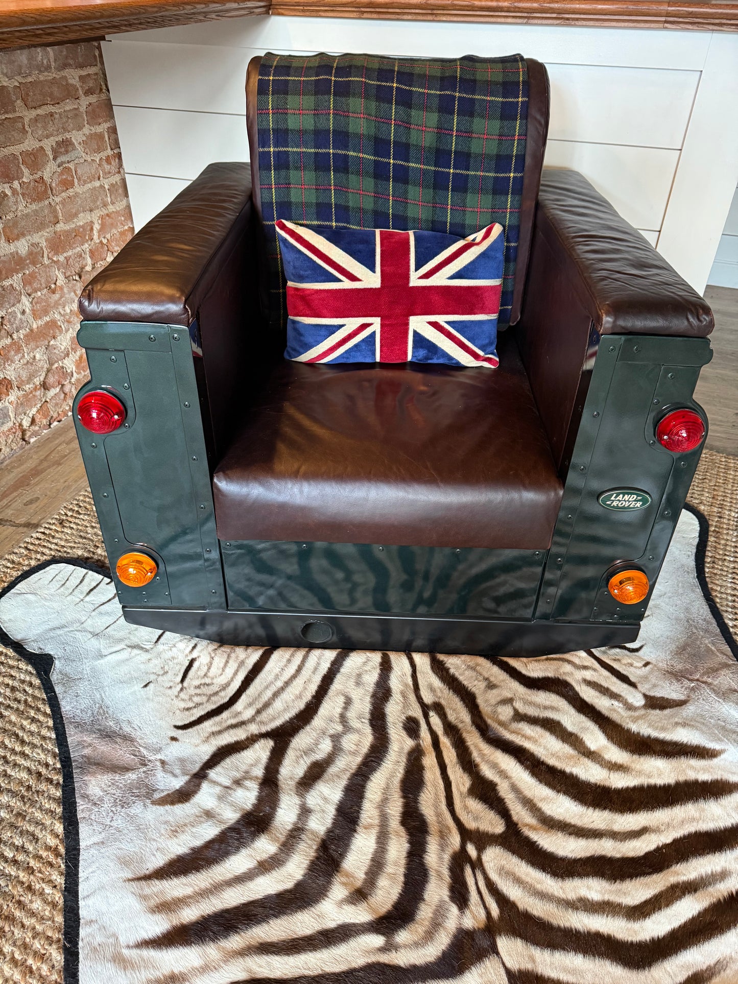 Defender Club Chair